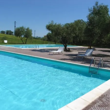 Caioncola Sleeps 6 Pool Wifi T763558