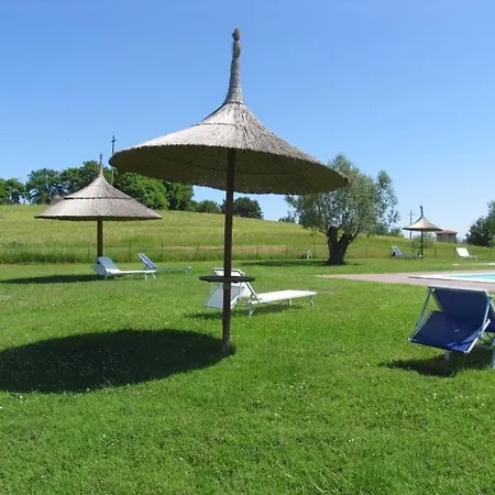 아파트 Caioncola Sleeps 6 Pool Wifi T763558