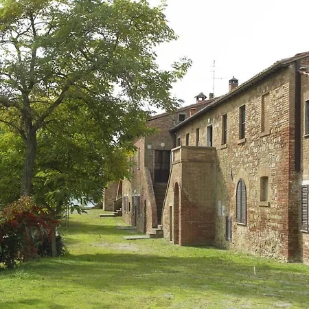 아파트 Caioncola Sleeps 6 Pool Wifi T763558 Ravigliano