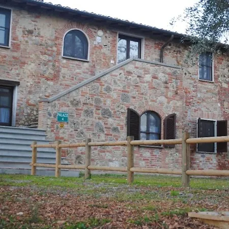 Caioncola Sleeps 6 Pool Wifi T763558 Apartman