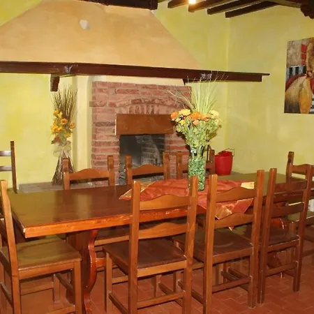 Caioncola Sleeps 6 Pool Wifi T763558 아파트 *